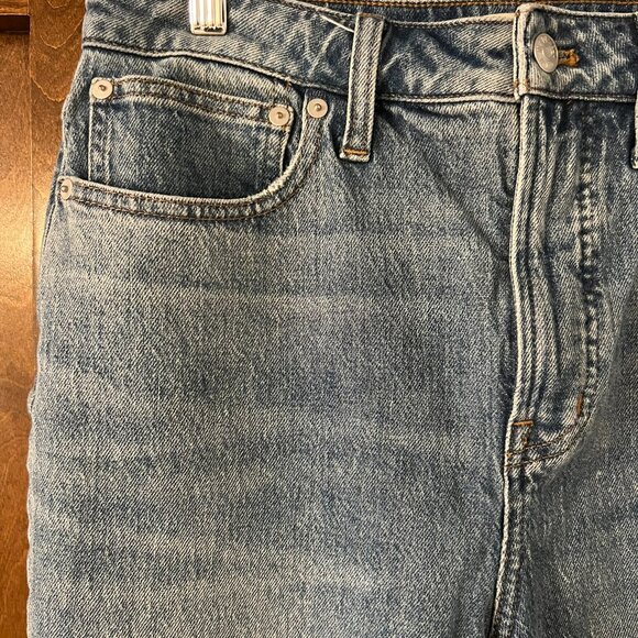 Madewell - The Curvy Perfect Vintage Jean - Size 30 Tall - Picture 4 of 7